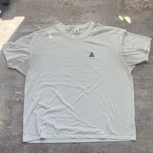 Nike ACG Men's Off-White Short Sleeve Logo Tee